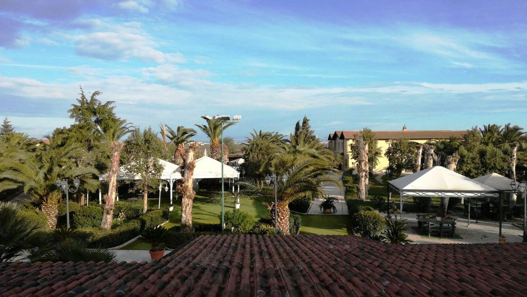 Hotel Tenuta San Francesco Barletta Exterior foto